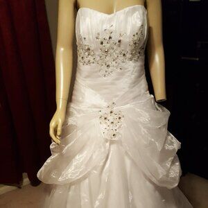 FINAL CLEARANCE Nwot Wedding Dress Corset Style Petite Size Large